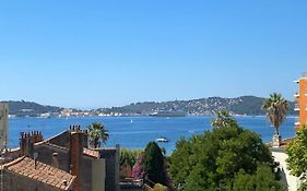 T2 vue mer Toulon plage Mourillon
